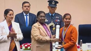 झोपड़ी से अर्श तक:राष्ट्रपति ने पूजा को किया सम्मानित, देशभर में छा गई बेटी; निहाल हुआ बाराबंकी, बेटियां गदगद – Barabanki Daughter Pooja Pal Honoured By President And Pm Modi Also Encouraged Her