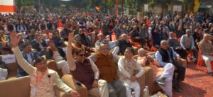 Agra News: जातियों की बेड़ियां तोड़कर एकजुट हों हिंदू